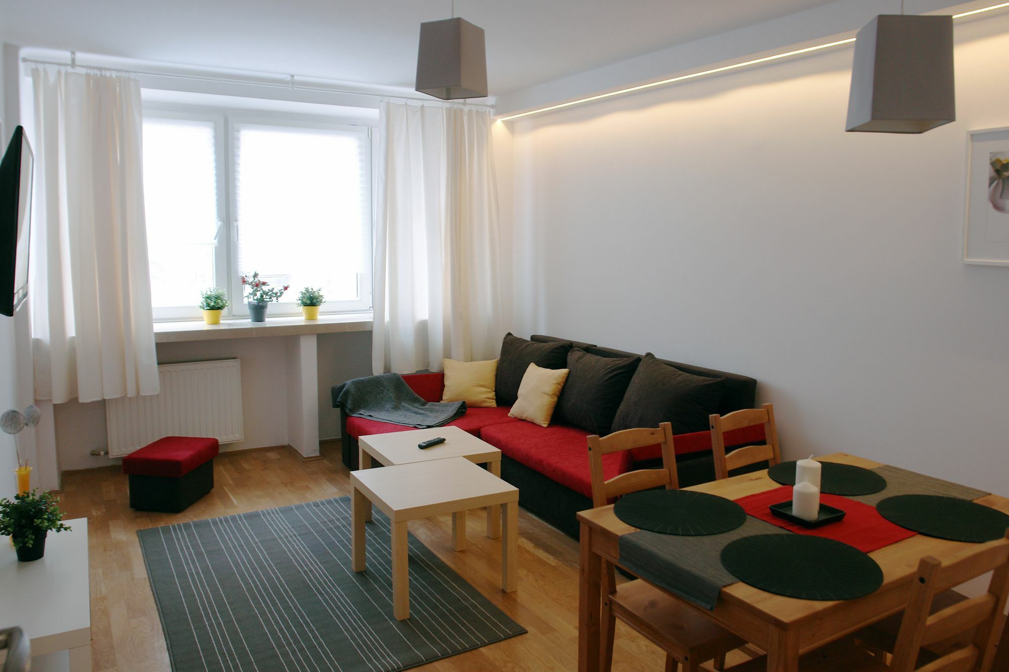 At Krakow Apartments Exteriör bild